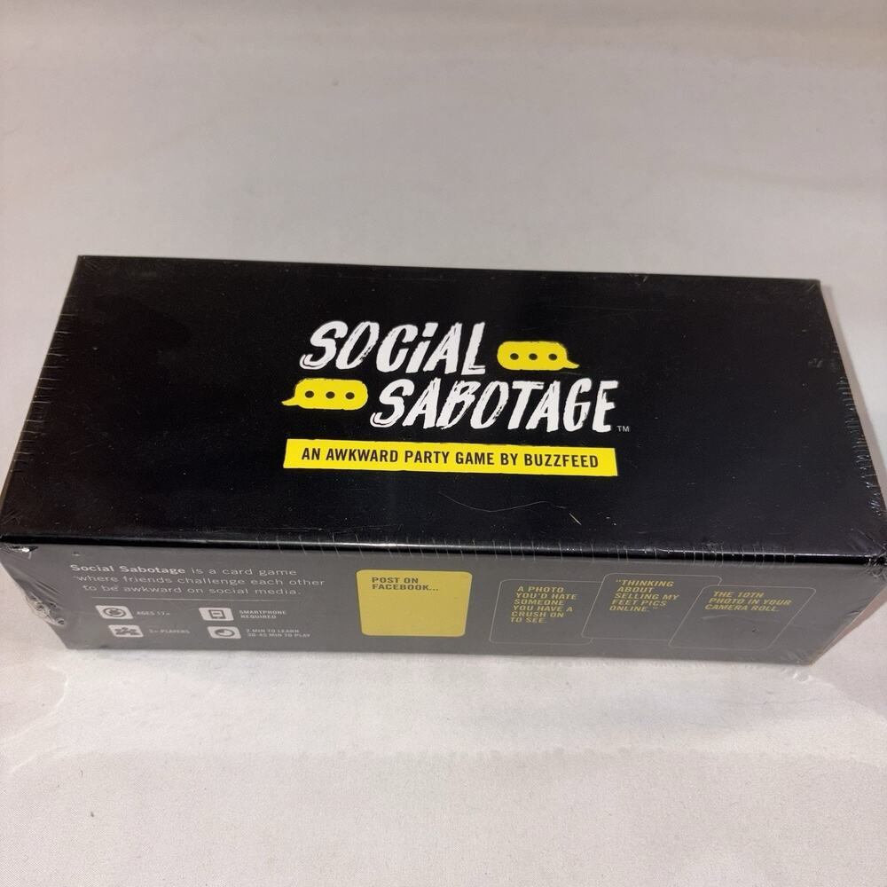 Social Sabotage An Awkward Party Game by BuzzFeed Ages 17 & Up Fun Sealed NEW